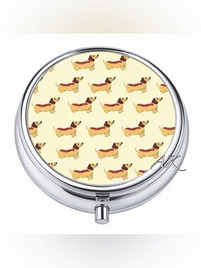Dachshund Pill Box 🐾 Doxie Wiener